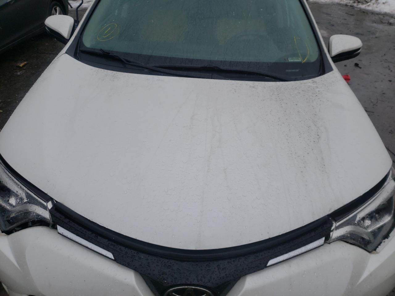 Photo 7 from auction – 2016 TOYOTA RAV4 LIMIT with VIN 2T3DFREV7GW490368