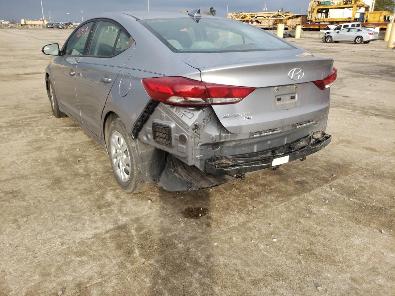 Photo 3 from auction – 2017 HYUNDAI ELANTRA SE with VIN 5NPD74LF2HH077102