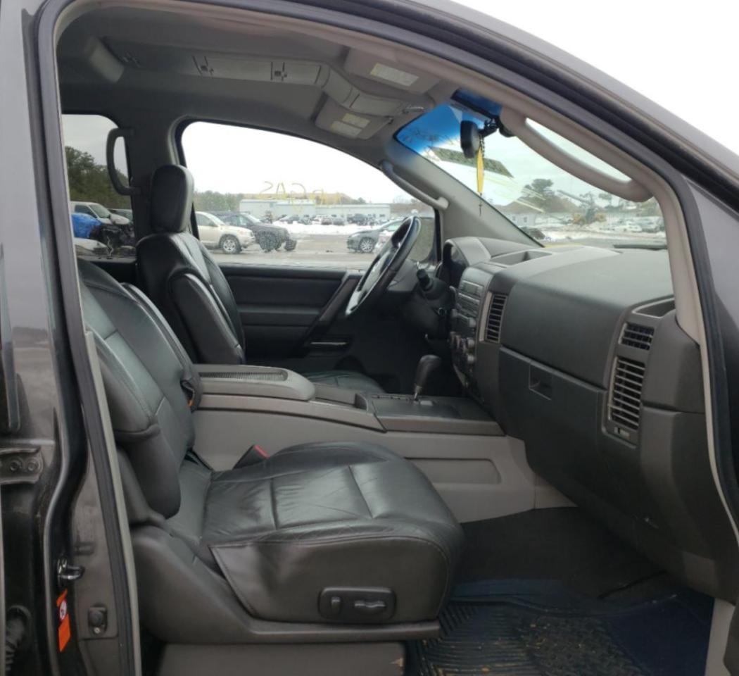 Photo 5 from auction – 2004 NISSAN ARMADA with VIN 5N1AA08B54N721068