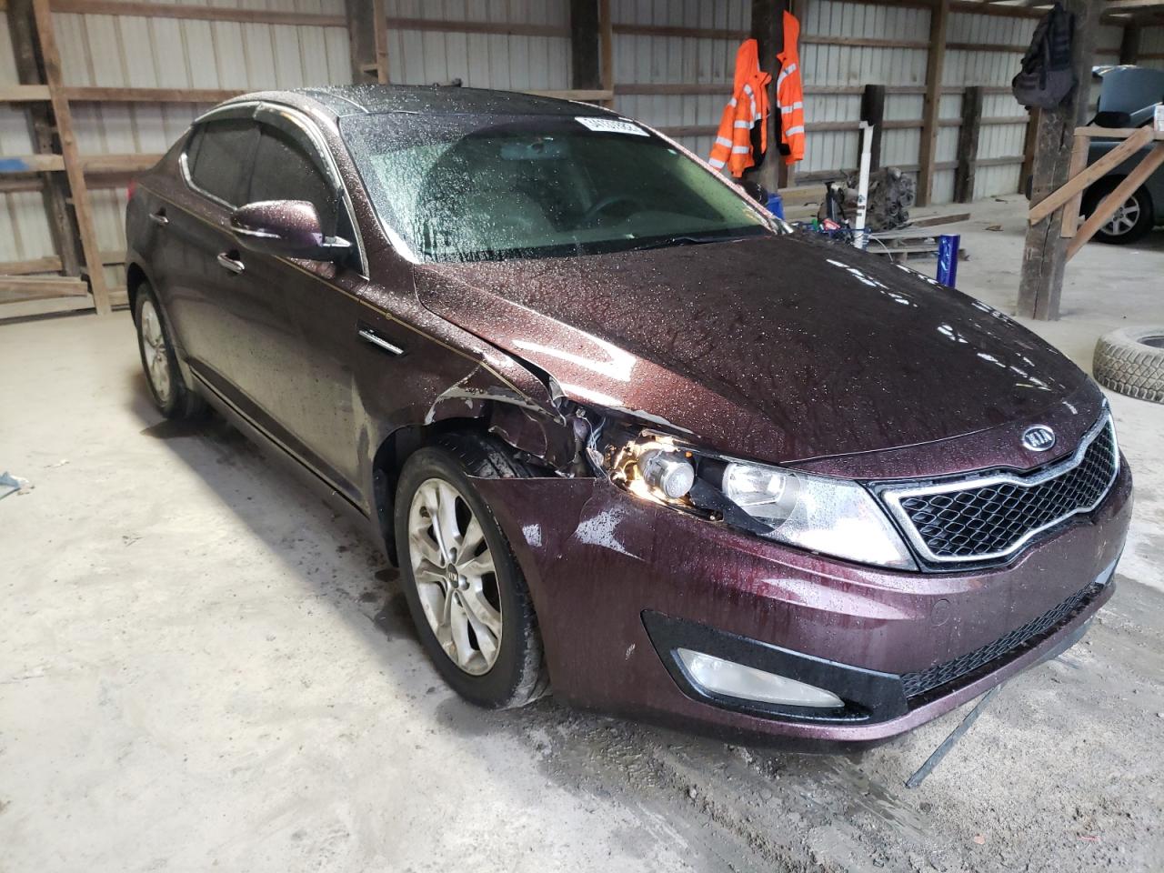 Photo 9 from auction – 2011 KIA OPTIMA EX with VIN KNAGN4A64B5135365