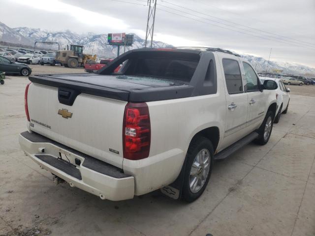 Photo 4 from auction – 2010 CHEVROLET AVALANCHE with VIN 3GNVKGE06AG104675