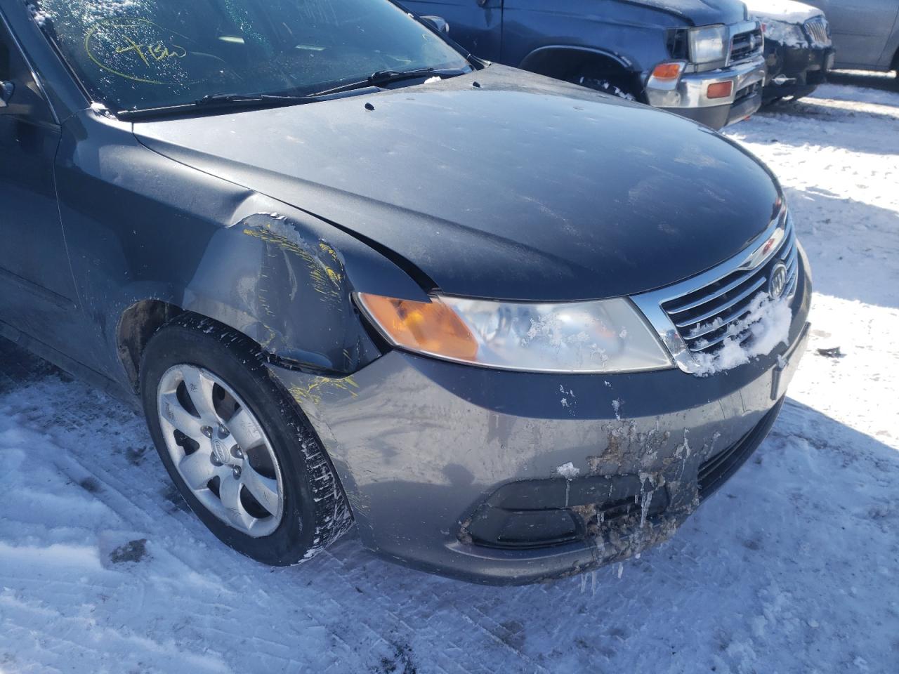 Photo 9 from auction – 2009 KIA OPTIMA LX with VIN KNAGE228195295878