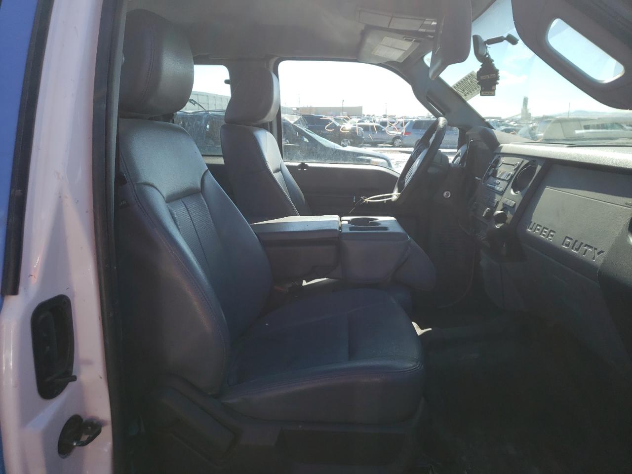 Photo 5 from auction – 2014 FORD F250 SUPER with VIN 1FT7X2B61EEB07415