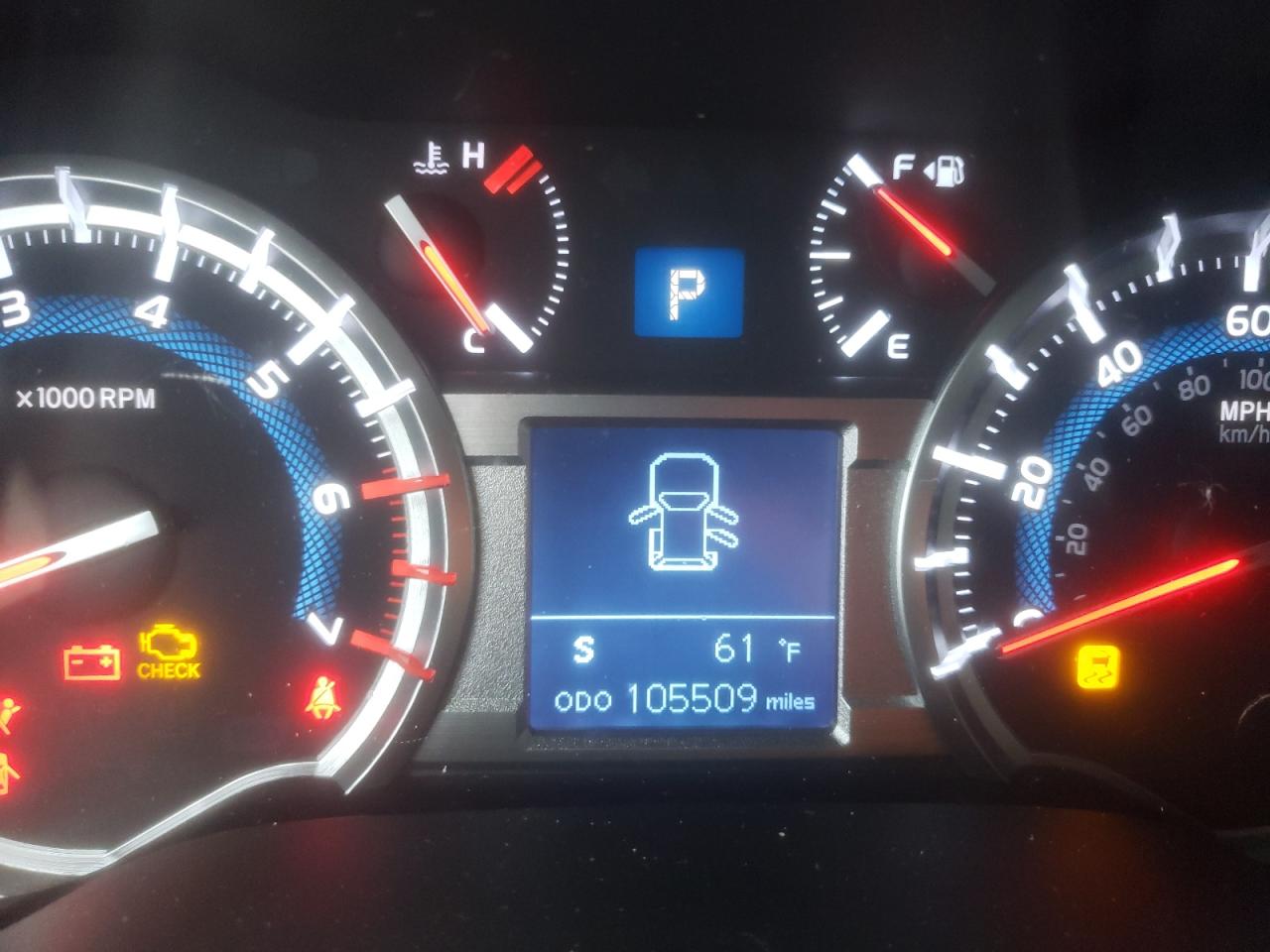 Photo 8 from auction – 2017 TOYOTA 4RUNNER SR with VIN JTEZU5JR3H5162589