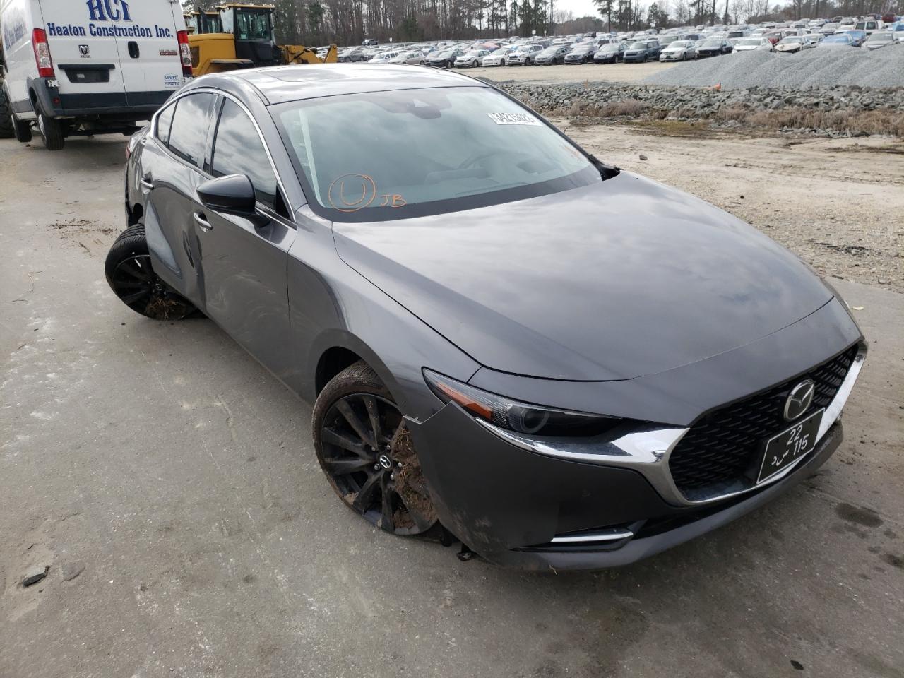 MAZDA 3 PREMIUM 2021 with VIN JM1BPBEY0M1334866 - Photo from auction