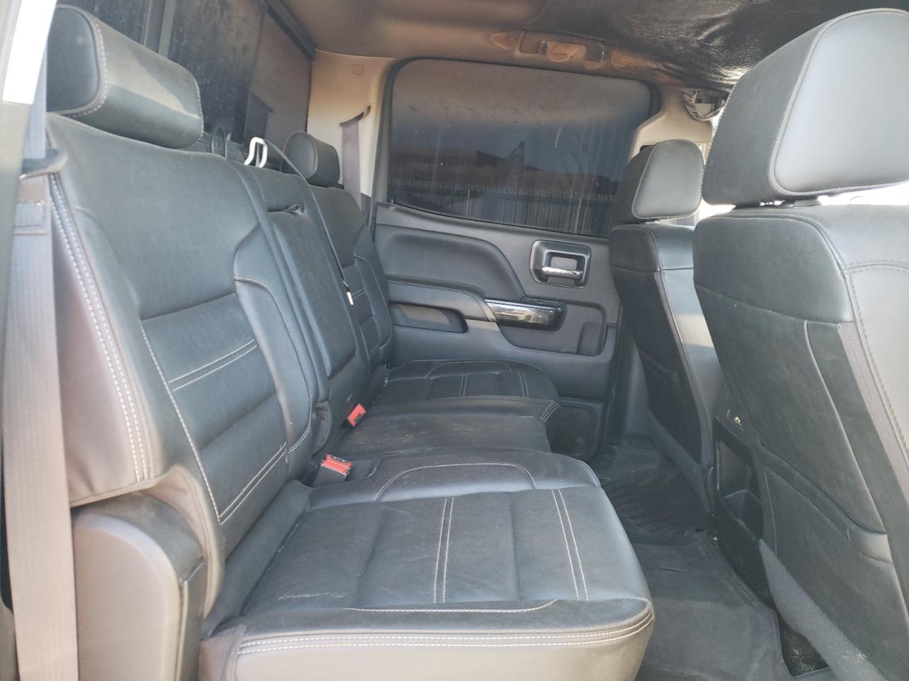 Photo 6 from auction – 2016 GMC SIERRA K35 with VIN 1GT42YE85GF155983