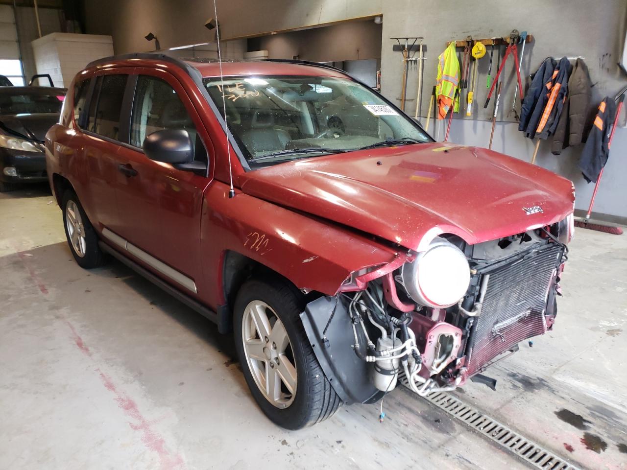 JEEP COMPASS LI 2007 with VIN 1J8FF57W67D144874 - Photo from auction