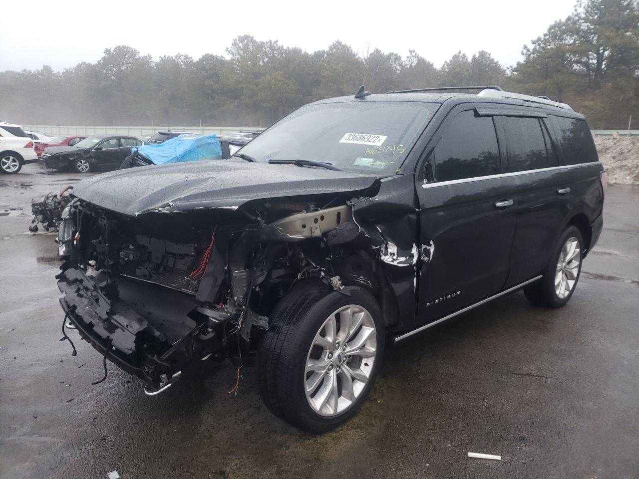 Photo 2 from auction – 2019 FORD EXPEDITION with VIN 1FMJU1MT5KEA63745