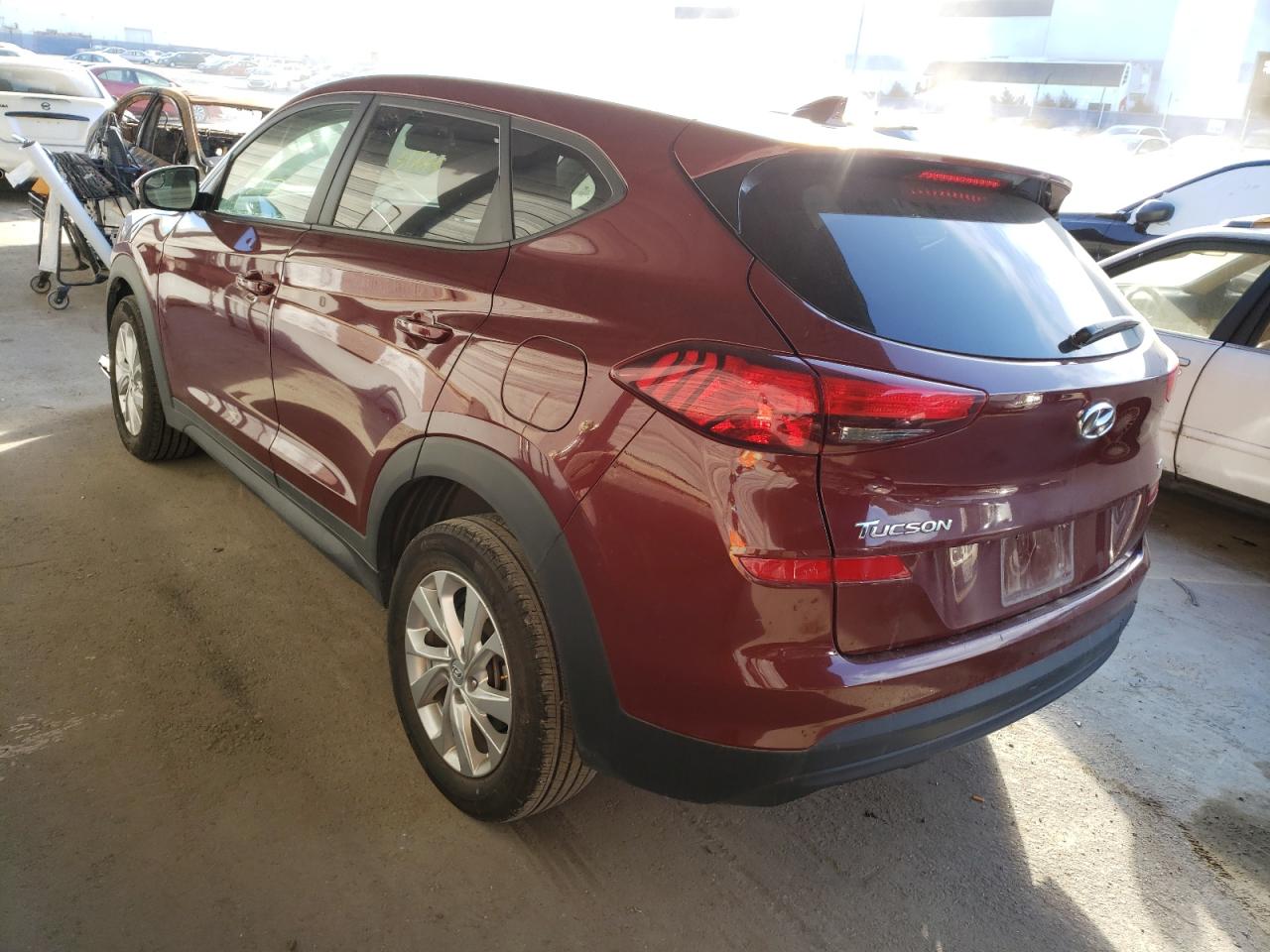 Photo 3 from auction – 2020 HYUNDAI TUCSON SE with VIN KM8J2CA45LU213083