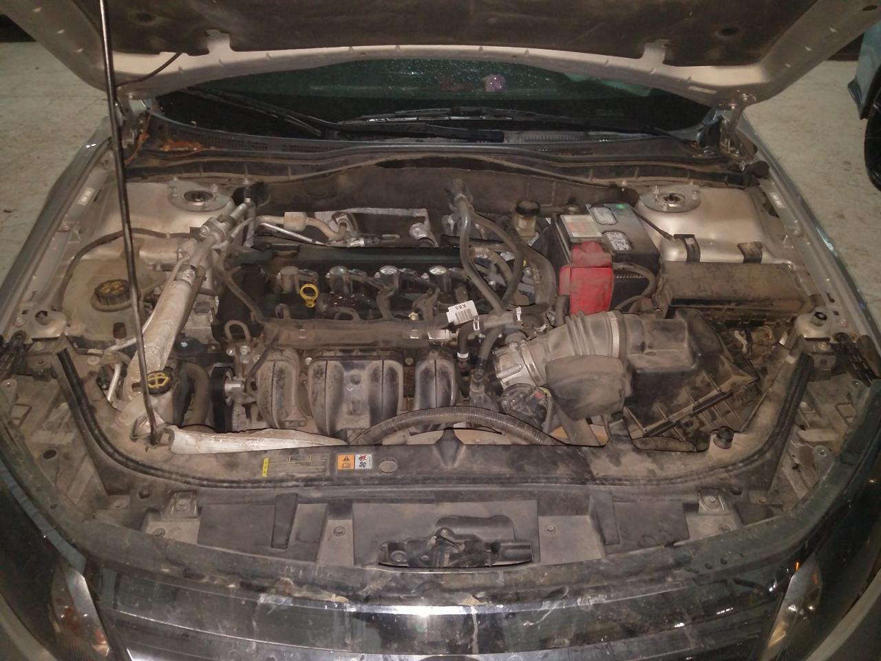 Photo 7 from auction – 2010 FORD FUSION S with VIN 3FAHP0GA7AR355543