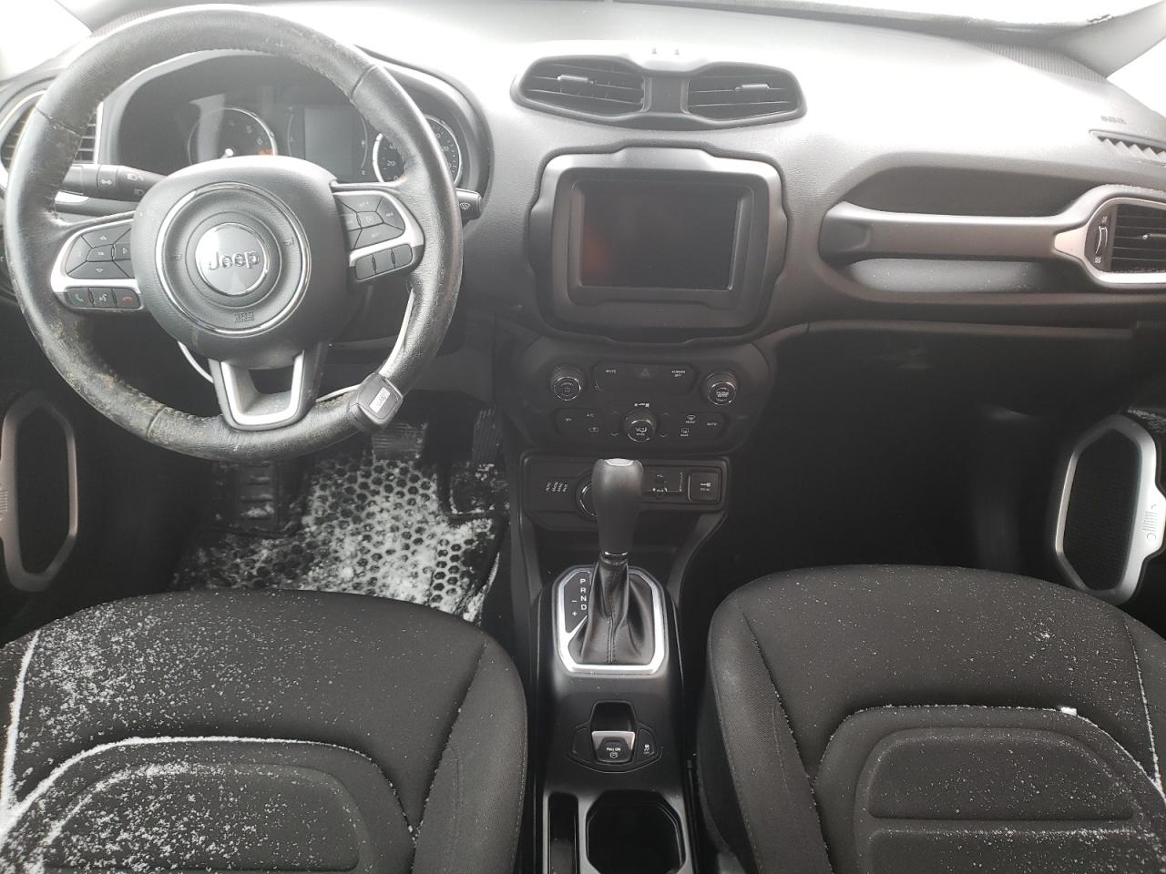 Photo 9 from auction – 2018 JEEP RENEGADE L with VIN ZACCJBBB6JPJ15229