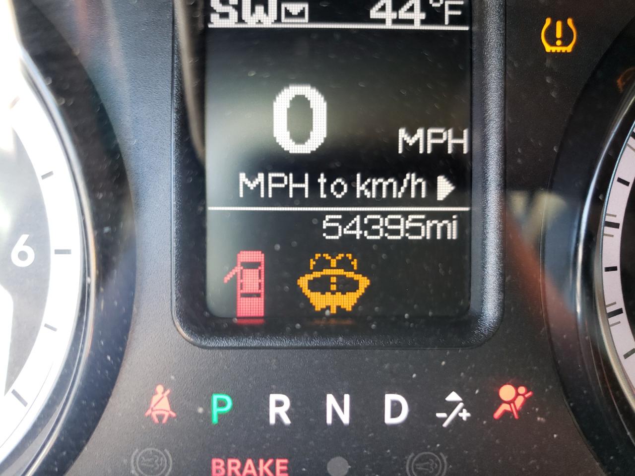 Photo 8 from auction – 2019 RAM 1500 CLASS with VIN 1C6RR6FG8KS733657