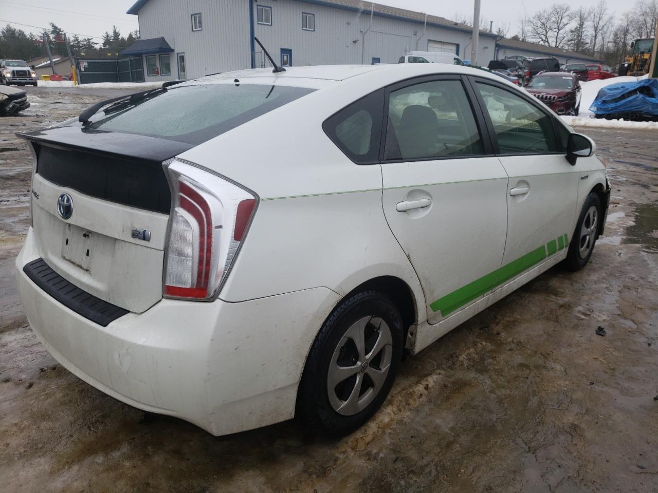 Photo 4 from auction – 2015 TOYOTA PRIUS with VIN JTDKN3DU6F0435901