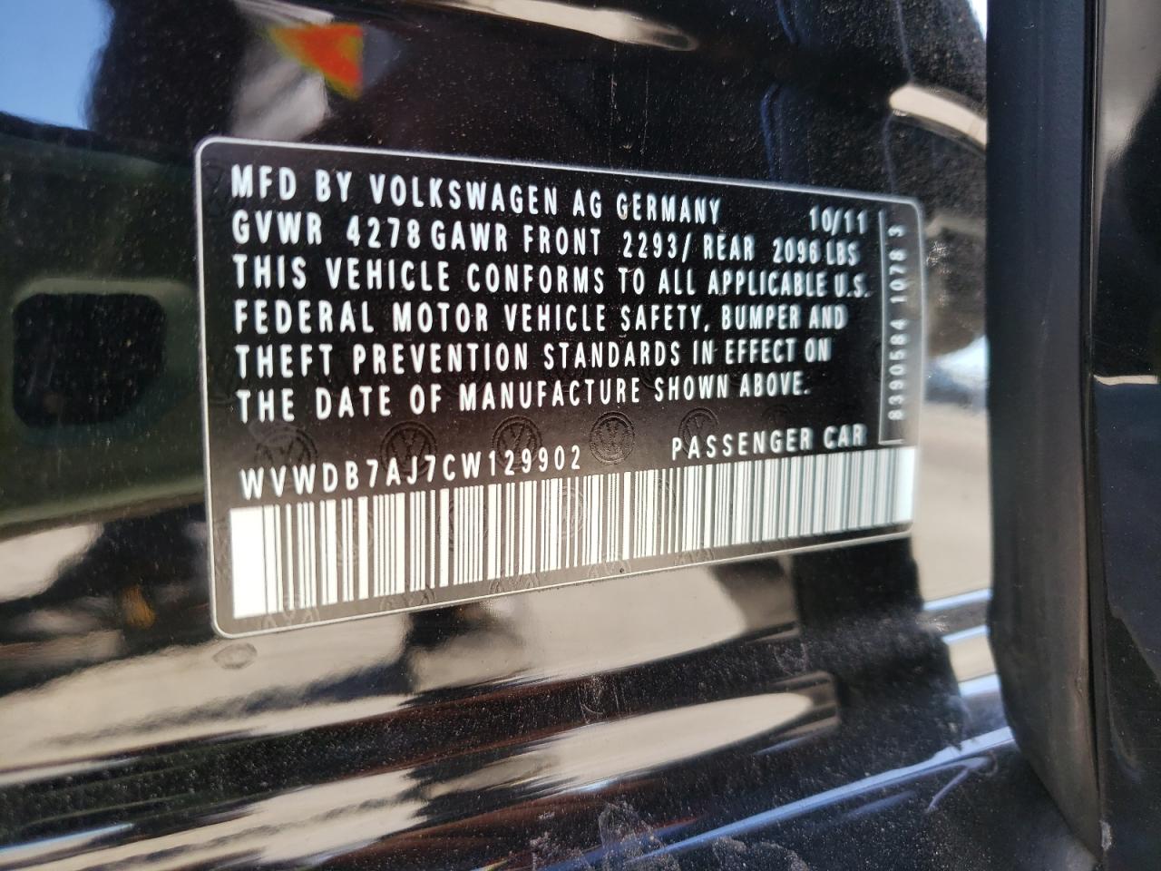 Photo 10 from auction – 2012 VOLKSWAGEN GOLF with VIN WVWDB7AJ7CW129902