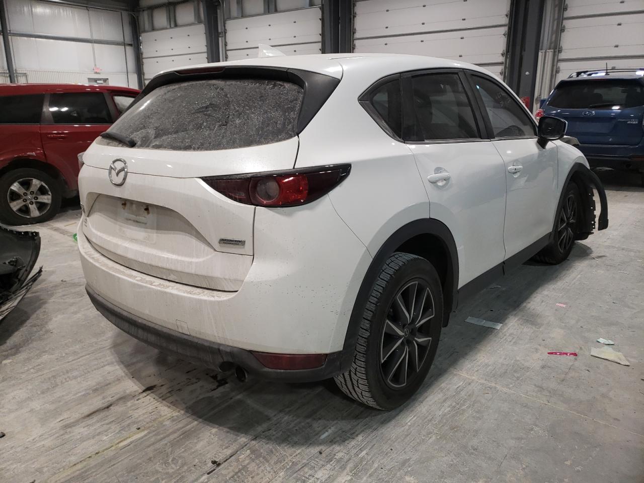 Photo 4 from auction – 2018 MAZDA CX-5 TOURI with VIN JM3KFBCM1J0393159