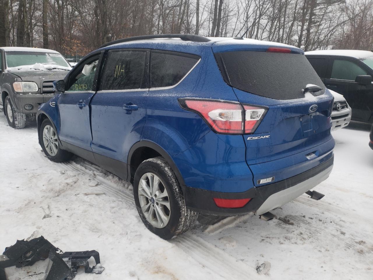 Photo 3 from auction – 2018 FORD ESCAPE SE with VIN 1FMCU9GDXJUC83804