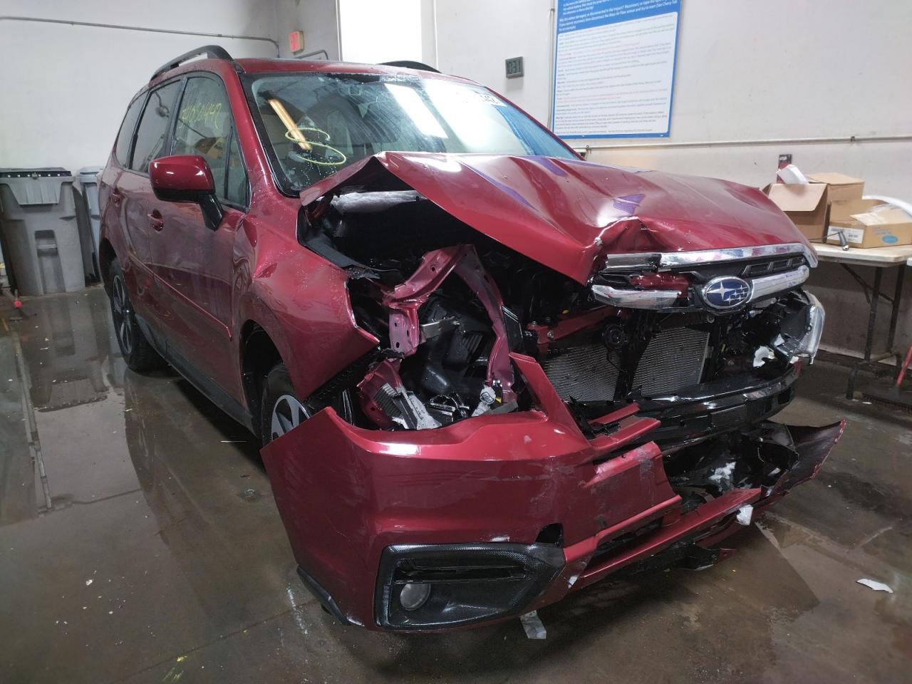 SUBARU FORESTER 2 2017 with VIN JF2SJAGC4HH586776 - Photo from auction