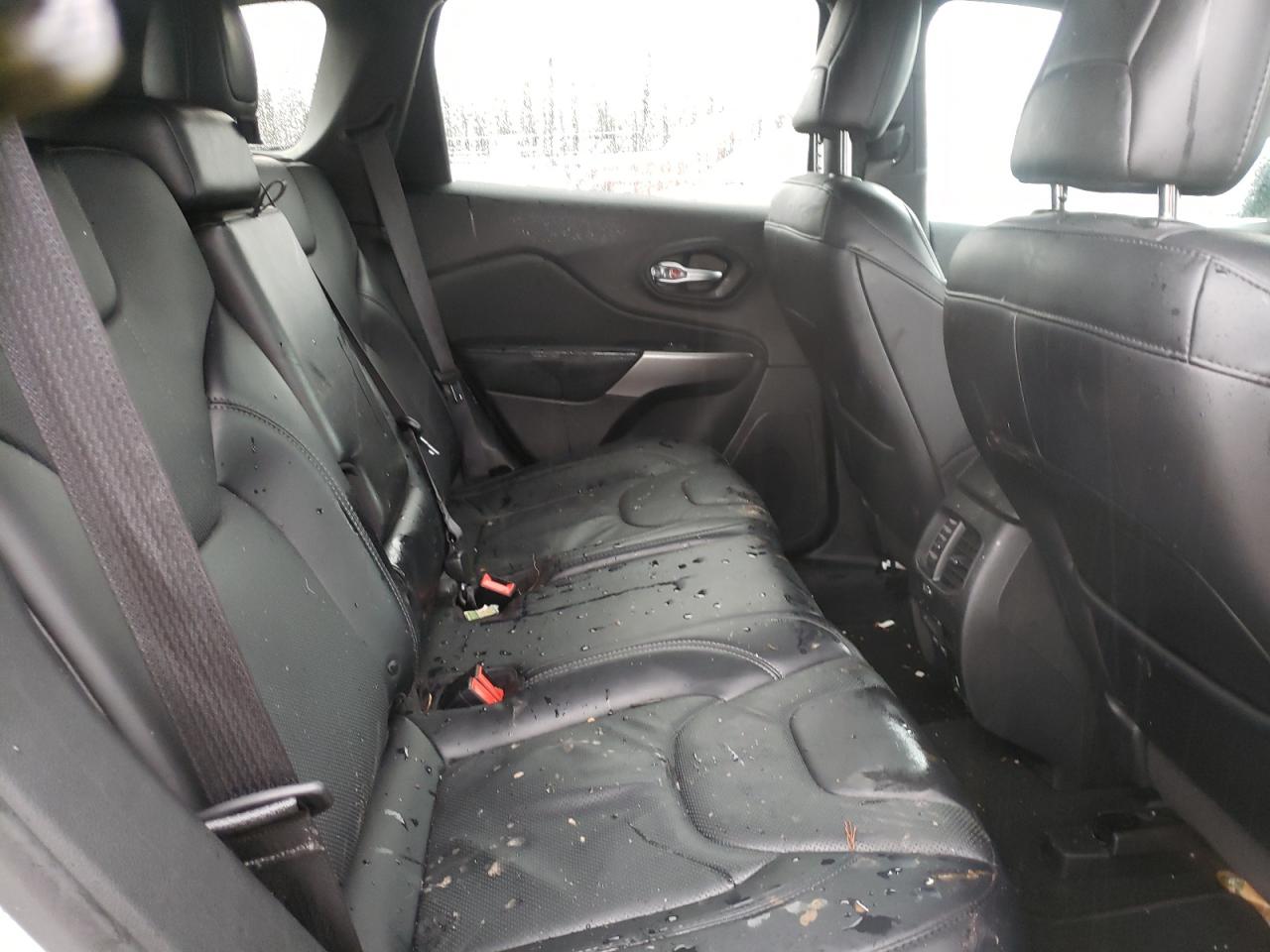 Photo 6 from auction – 2019 JEEP CHEROKEE L with VIN 1C4PJMDX0KD463861