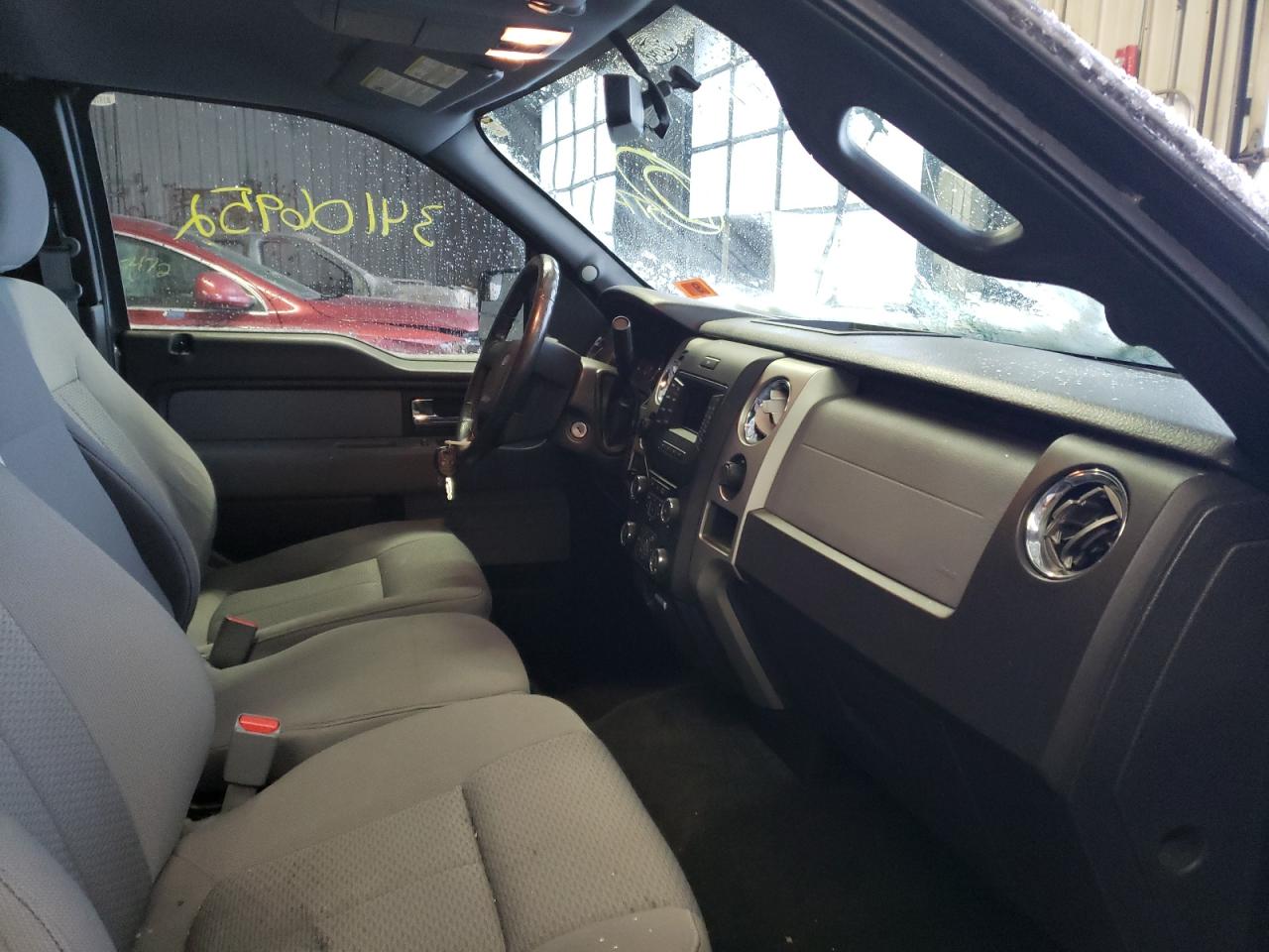 Photo 5 from auction – 2013 FORD F150 SUPER with VIN 1FTFX1ET2DFC08544