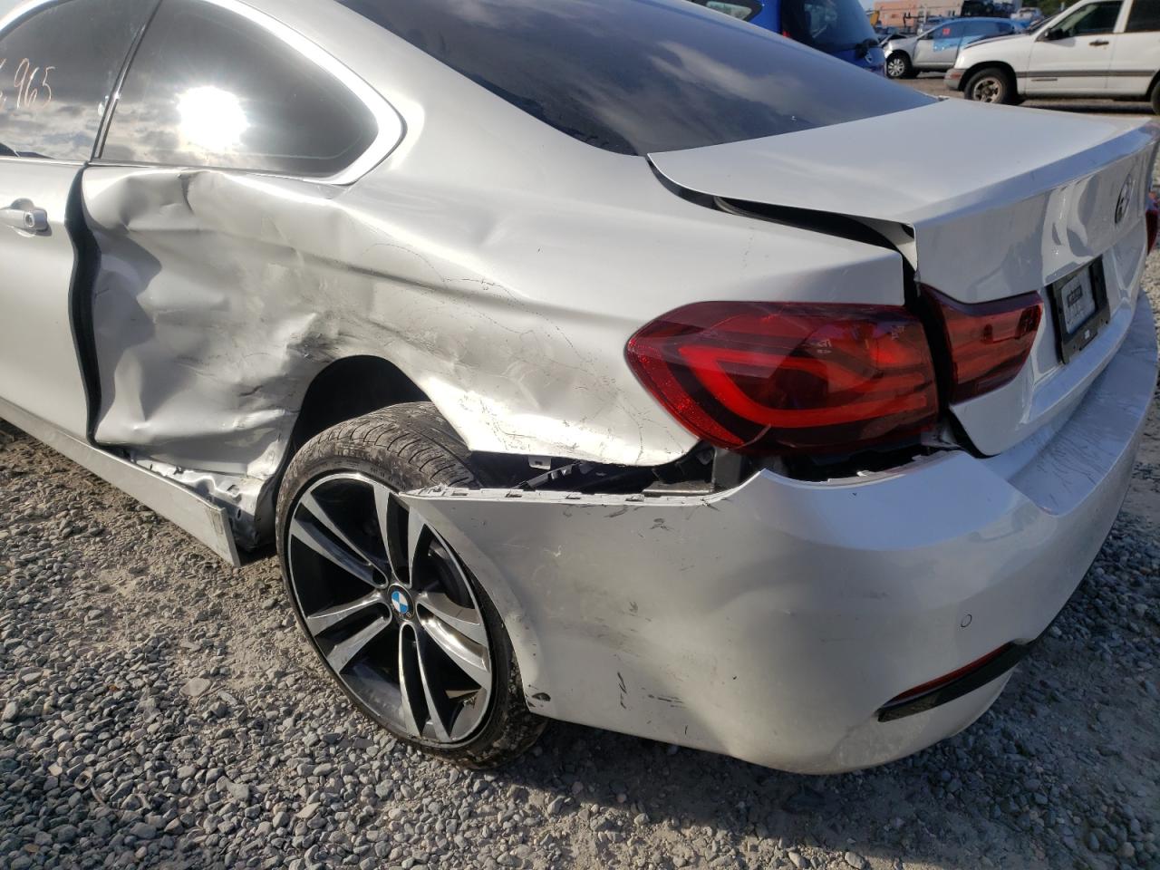 Photo 9 from auction – 2020 BMW 430I with VIN WBA4W3C05LFJ83701