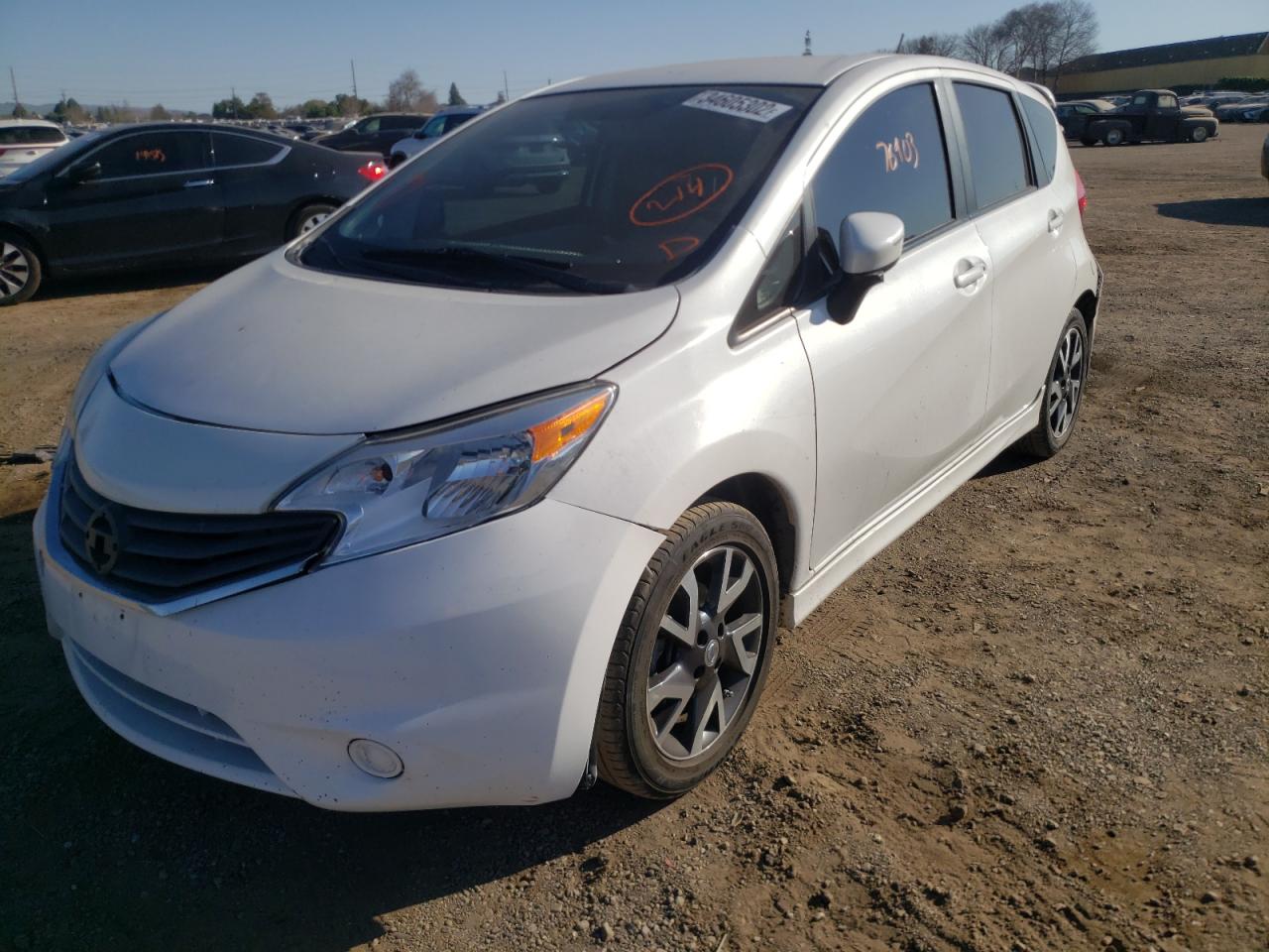 Photo 2 from auction – 2015 NISSAN VERSA NOTE with VIN 3N1CE2CP9FL431079