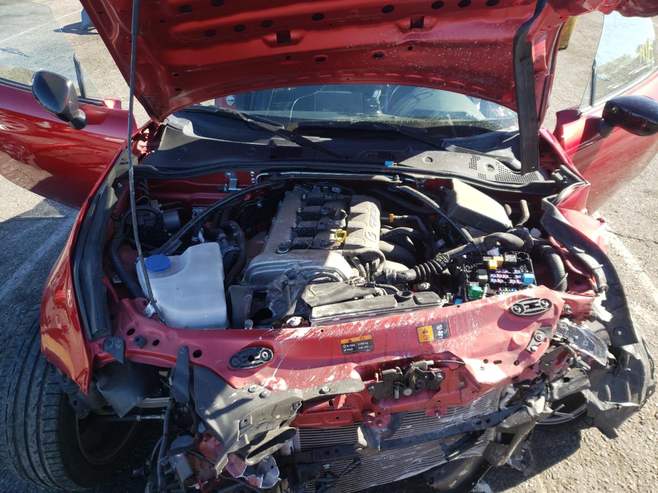 Photo 7 from auction – 2019 MAZDA MX-5 MIATA with VIN JM1NDAC79K0310157