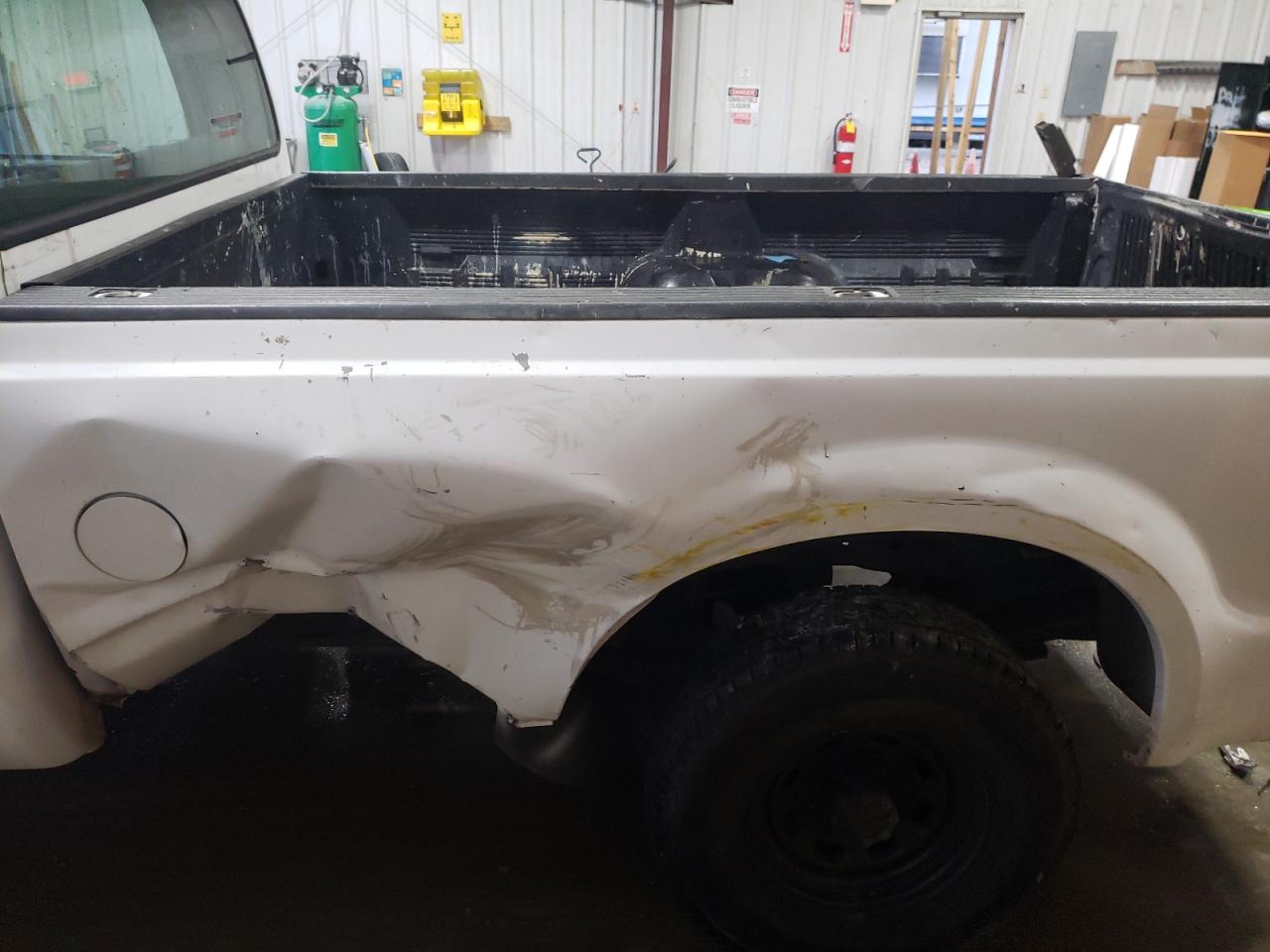 Photo 9 from auction – 2002 FORD F250 SUPER with VIN 1FTNW20S52EC27370