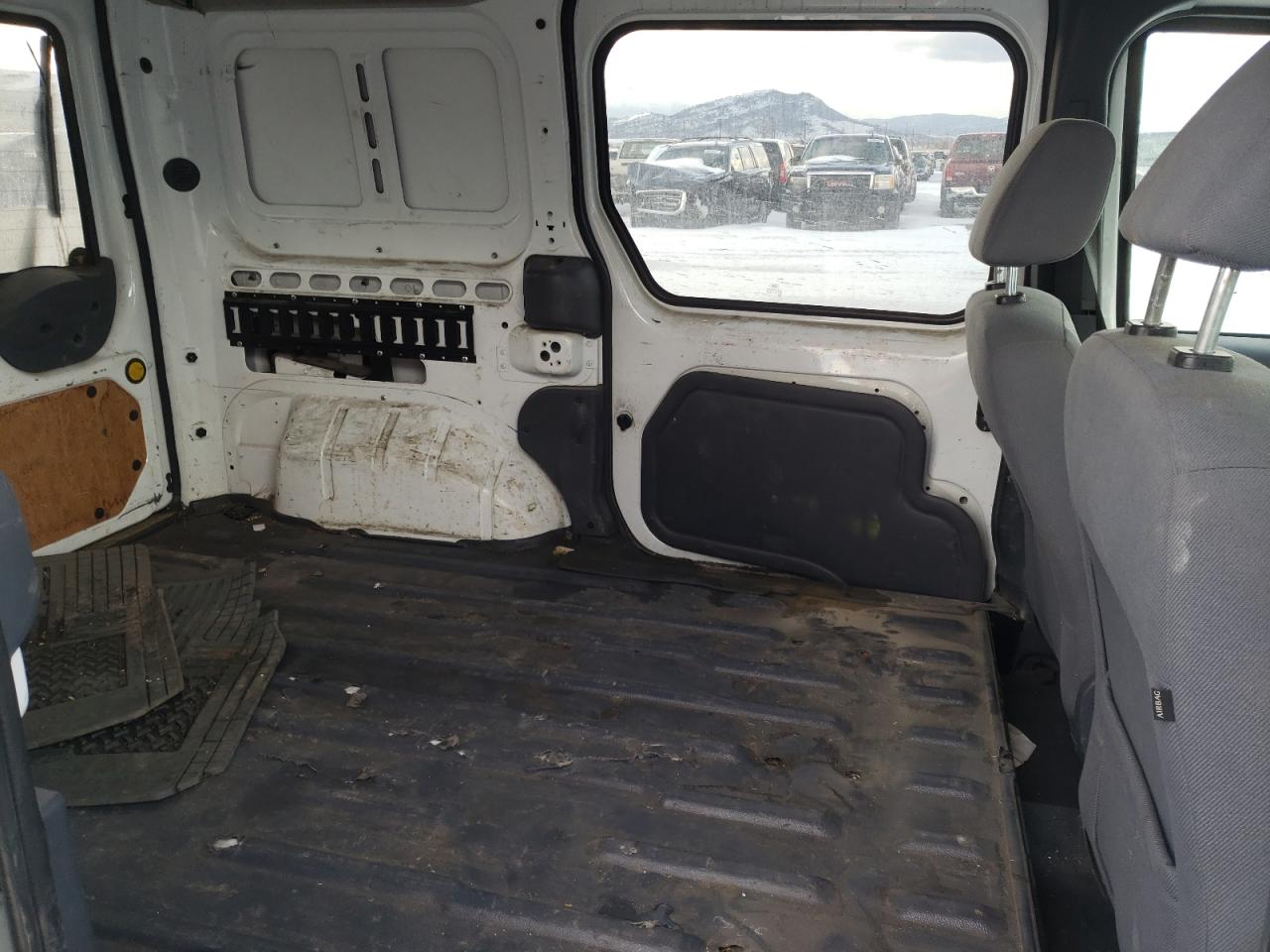 Photo 6 from auction – 2012 FORD TRANSIT CO with VIN NM0LS6BN3CT089968