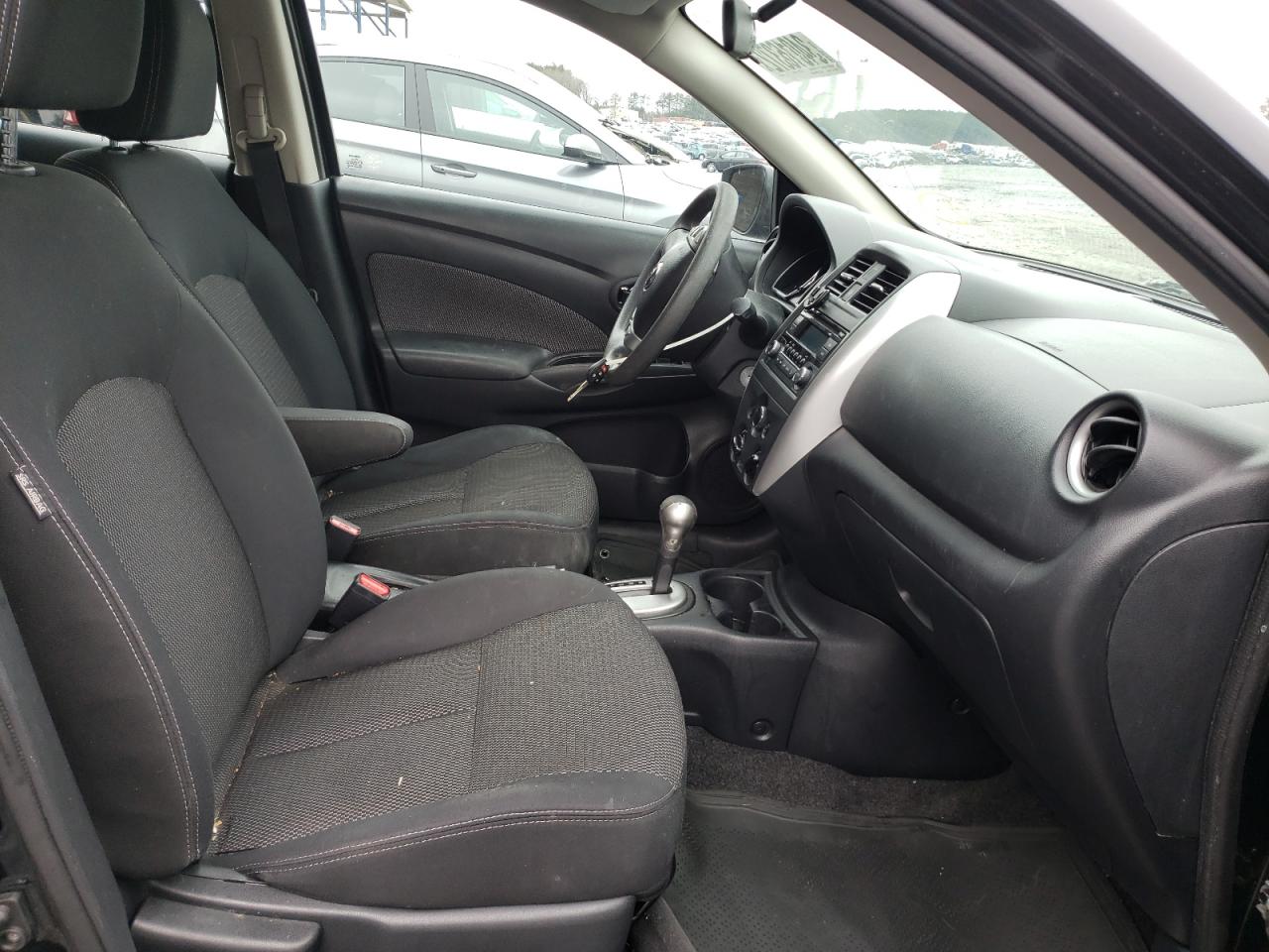 Zdjęcie 5 z aukcji – 2016 NISSAN VERSA S z VIN 3N1CN7AP3GL807776