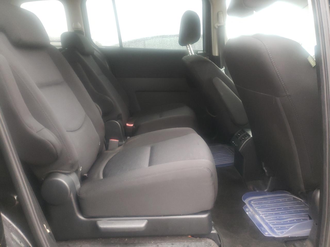 Photo 6 from auction – 2010 MAZDA 5 with VIN JM1CR2WL2A0385594
