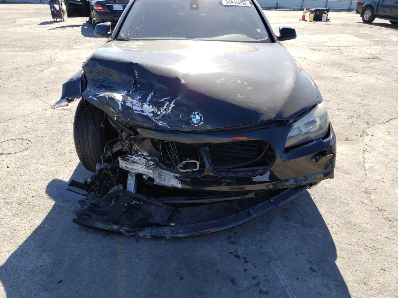 Photo 9 from auction – 2012 BMW 740 LI with VIN WBAKB4C59CC577000