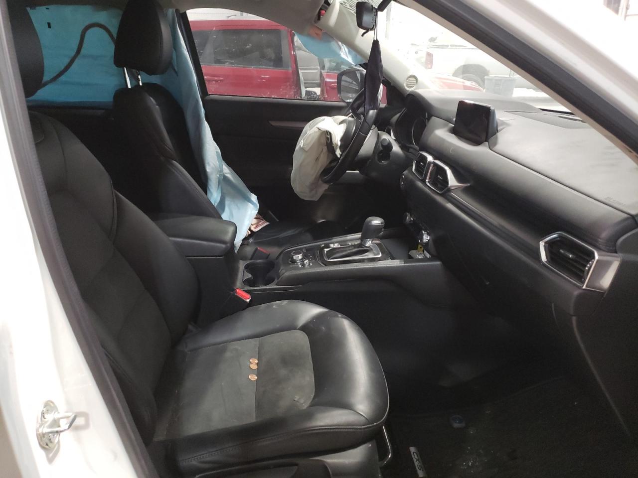 Photo 5 from auction – 2018 MAZDA CX-5 TOURI with VIN JM3KFBCM1J0393159