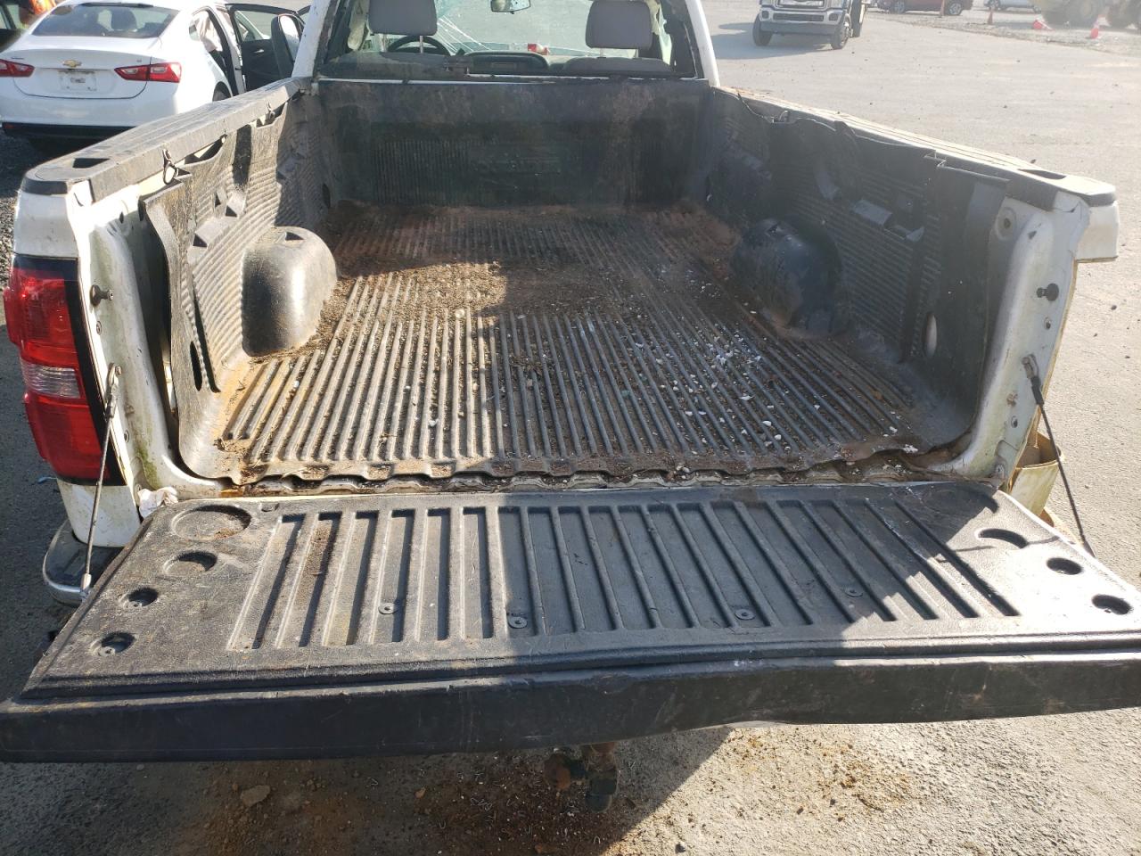 Photo 10 from auction – 2015 GMC SIERRA C15 with VIN 1GTN1TEC4FZ901609