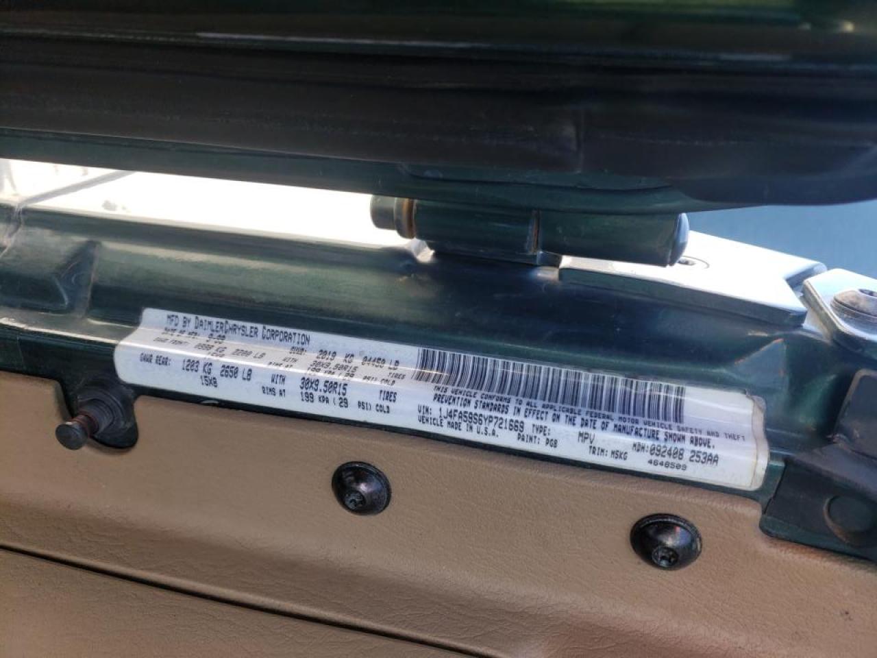 Photo 10 from auction – 2000 JEEP WRANGLER / with VIN 1J4FA59S6YP721669