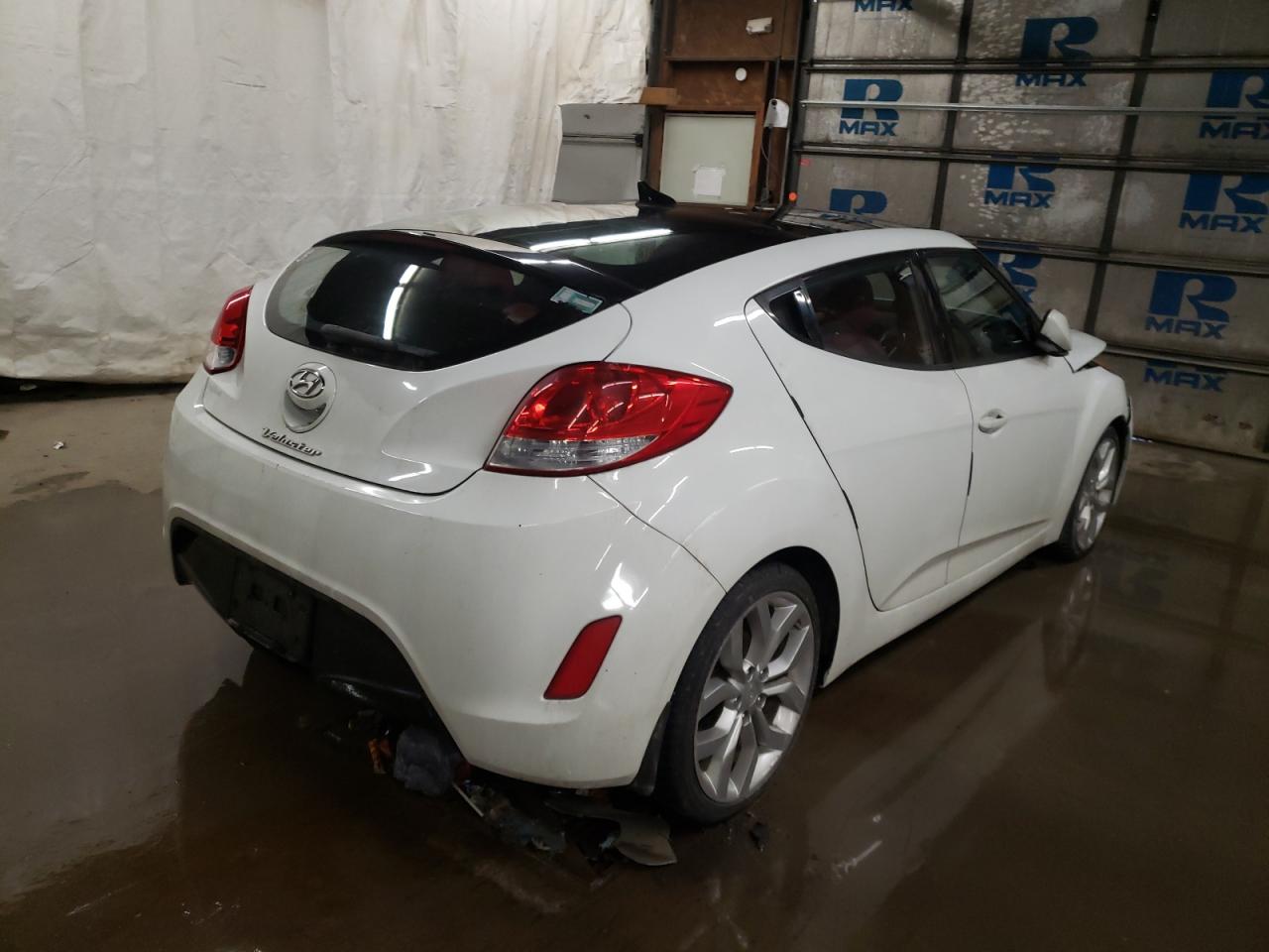 Photo 4 from auction – 2012 HYUNDAI VELOSTER with VIN KMHTC6AD8CU064806
