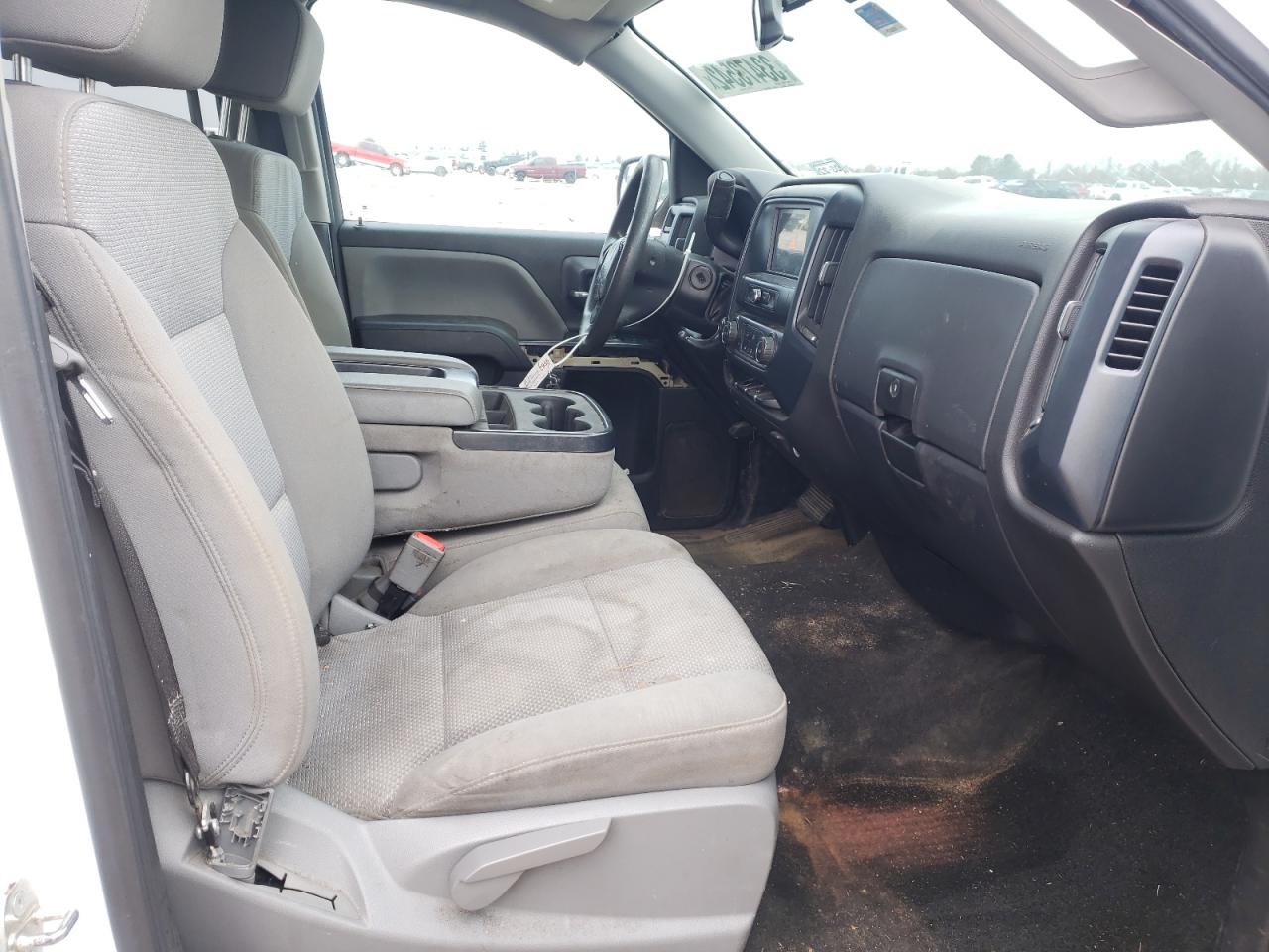 Photo 5 from auction – 2018 CHEVROLET SILVERADO with VIN 1GCRCPEH8JZ361284
