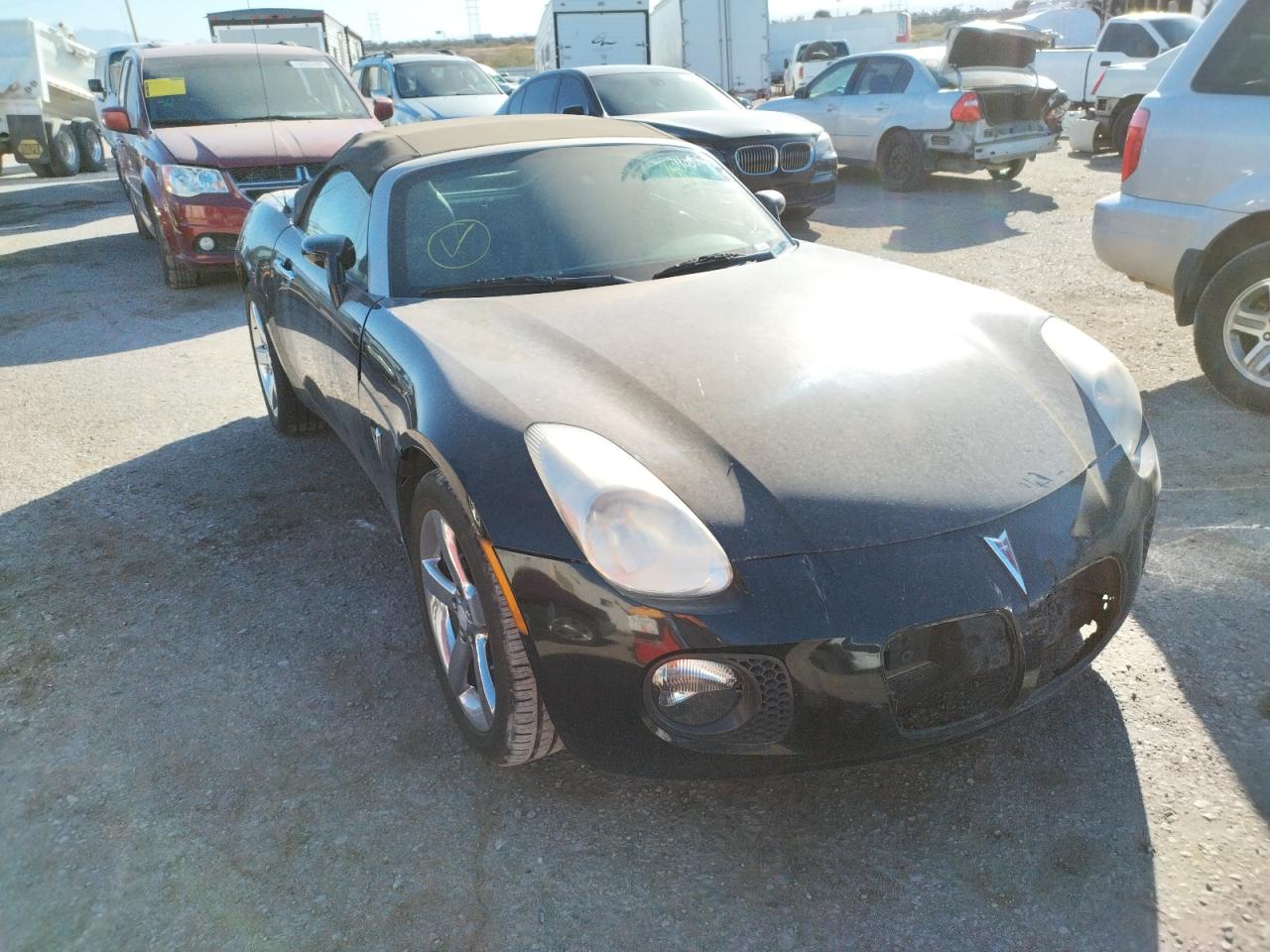 PONTIAC SOLSTICE G 2008 with VIN 1G2MF35X48Y131022 - Photo from auction