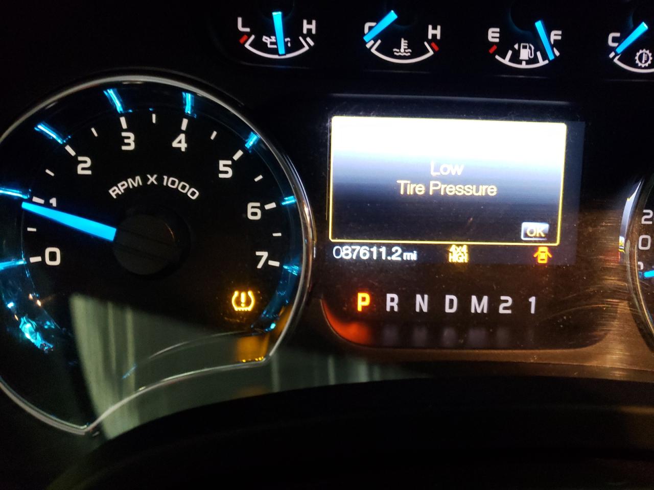 Photo 8 from auction – 2013 FORD F150 SUPER with VIN 1FTFX1ET2DFC08544
