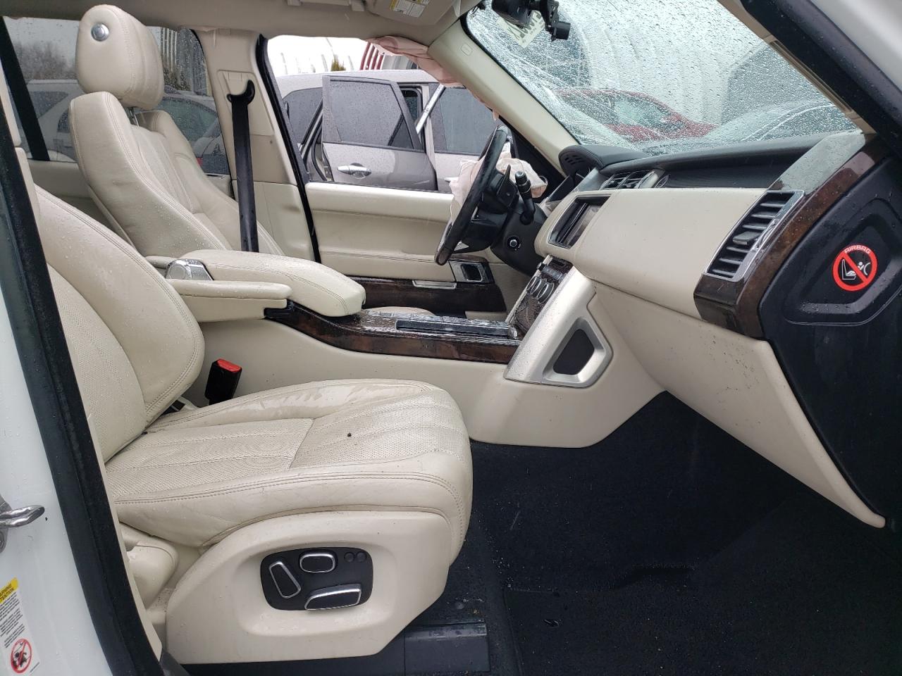Photo 5 from auction – 2014 LAND ROVER RANGE ROVE with VIN SALGS2EF8EA144200