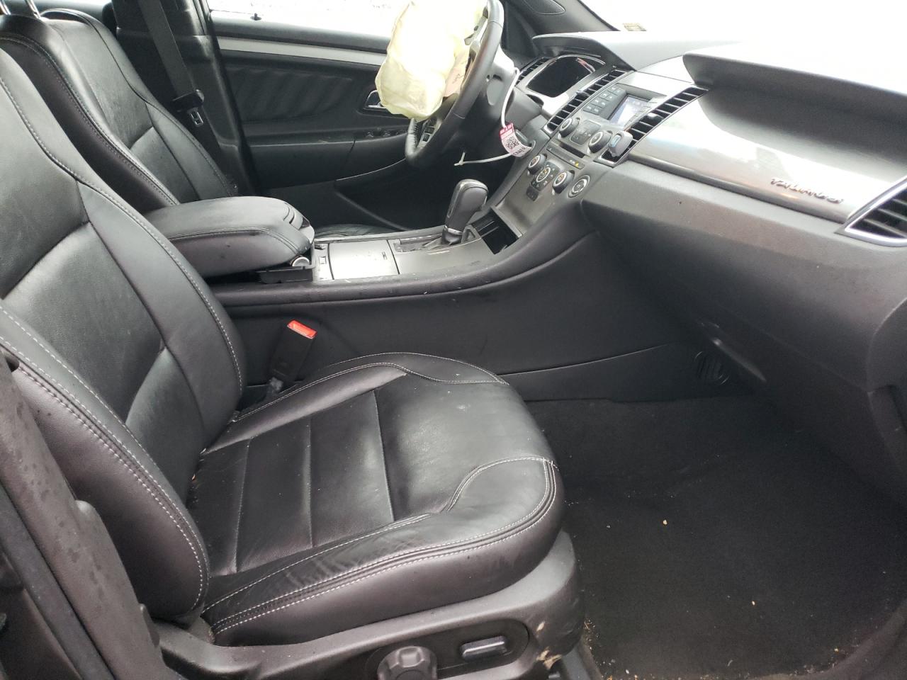 Foto 5 de la subasta – 2015 FORD TAURUS SEL con VIN 1FAHP2E82FG170021