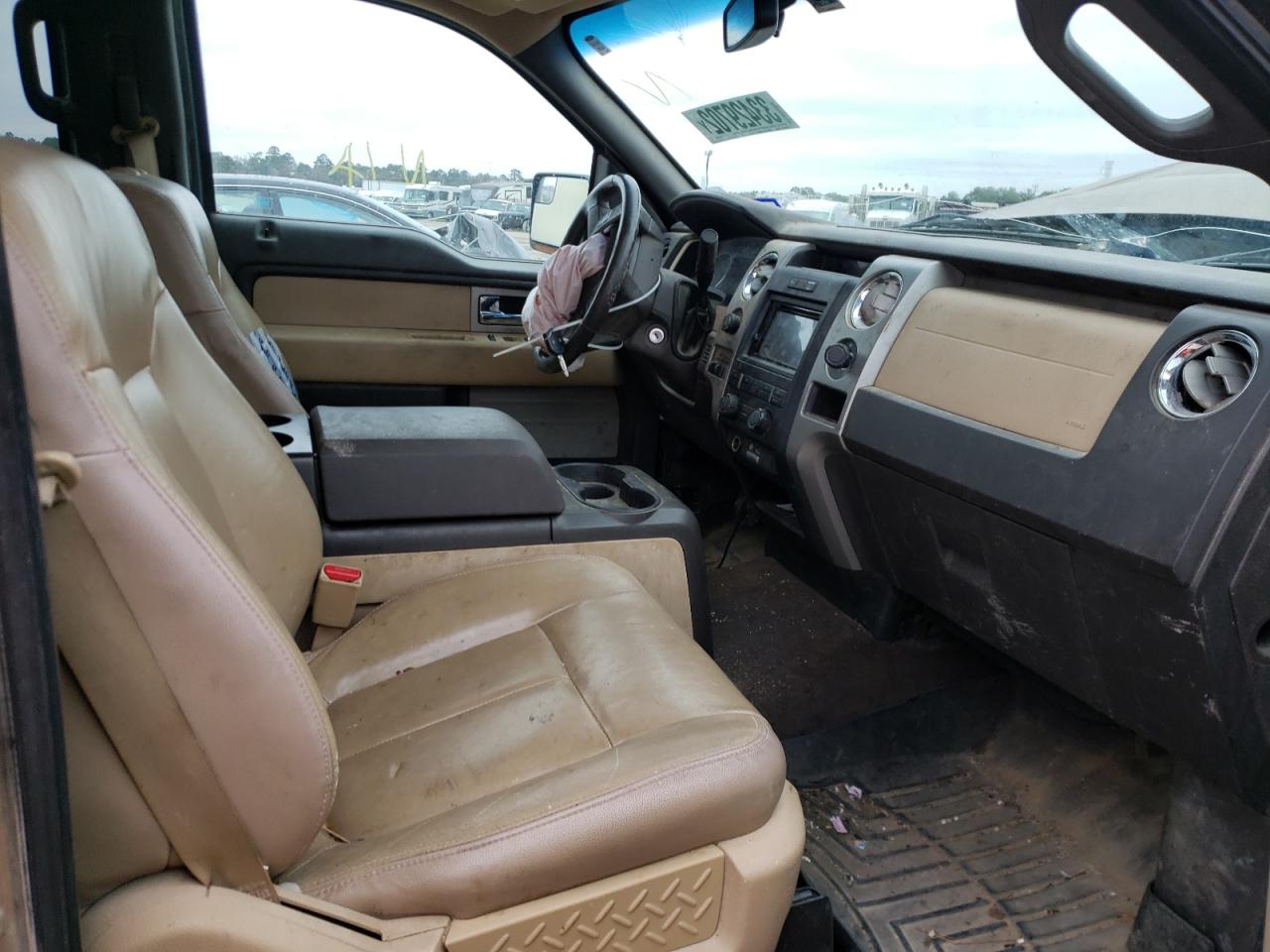 Photo 5 from auction – 2011 FORD F150 SUPER with VIN 1FTFW1ET2BKD71203