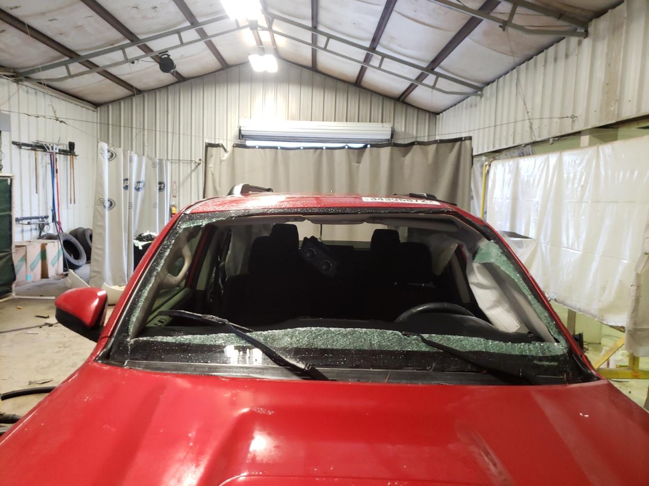 Photo 9 from auction – 2019 TOYOTA 4RUNNER SR with VIN JTEBU5JR6K5616326