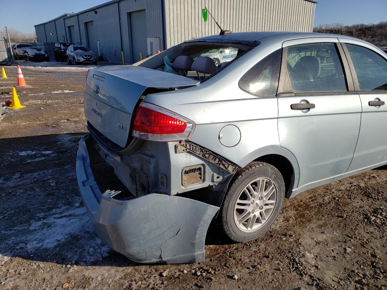 Photo 9 from auction – 2009 FORD FOCUS SE with VIN 1FAHP35N29W176391