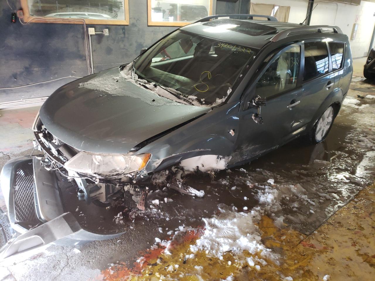 Photo 2 from auction – 2007 MITSUBISHI OUTLANDER with VIN JA4MT41X07Z006635
