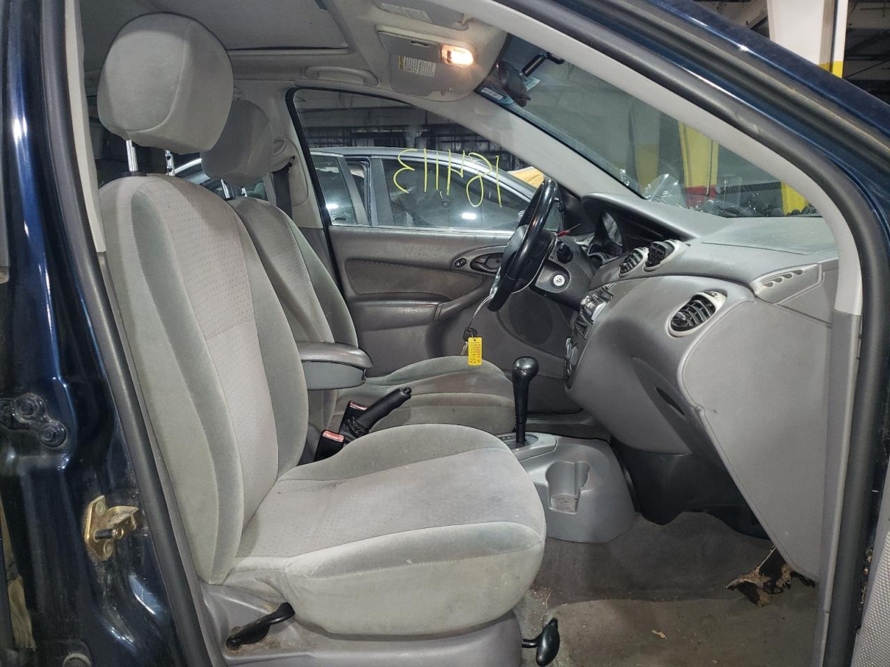 Photo 5 from auction – 2003 FORD FOCUS ZTS with VIN 1FAFP38313W308565