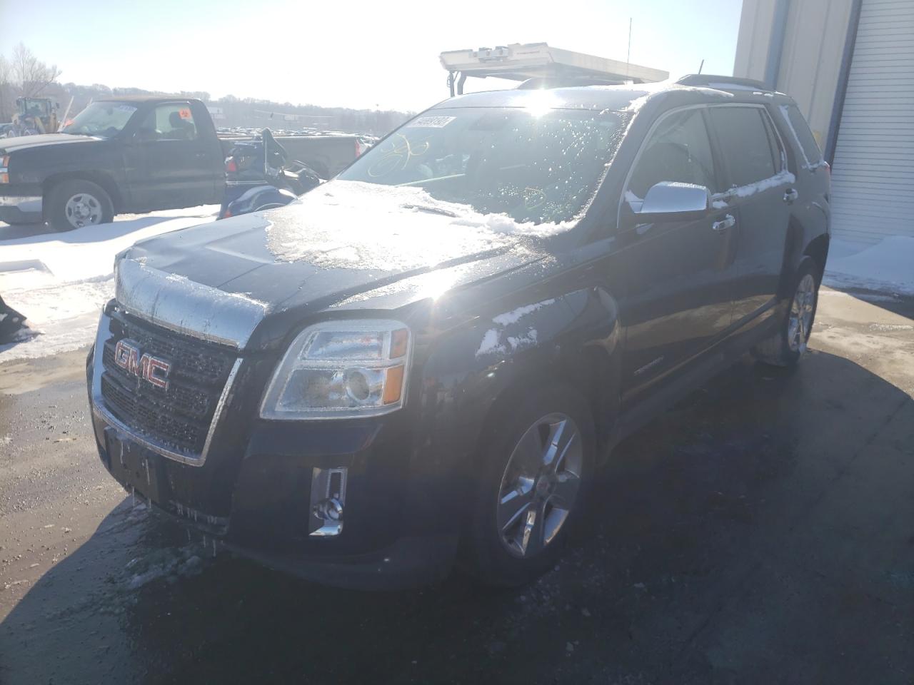 Photo 2 from auction – 2015 GMC TERRAIN SL with VIN 2GKALREK7F6227457