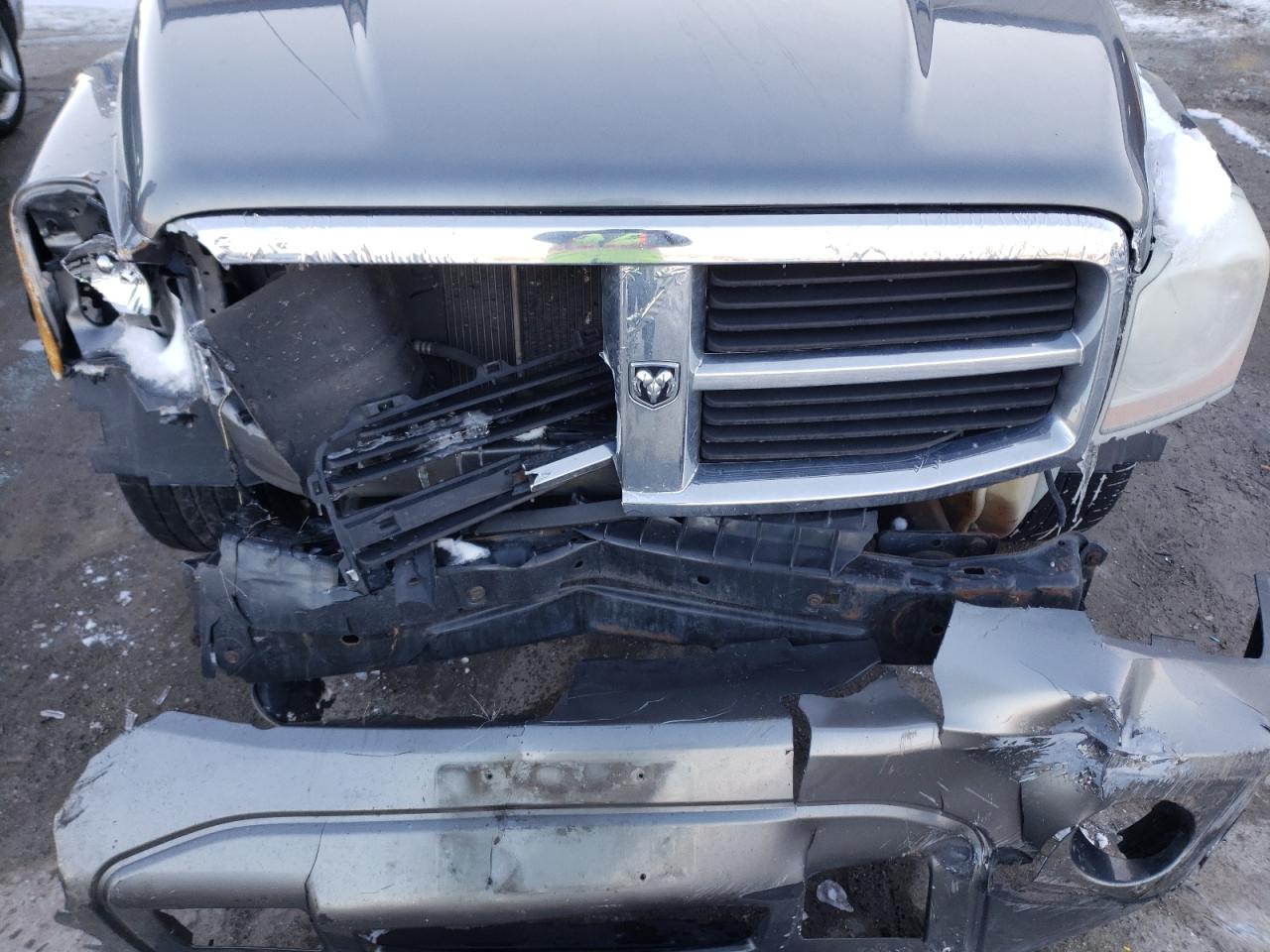 Foto 9 de la subasta – 2006 DODGE DURANGO LI con VIN 1D8HB582X6F177811