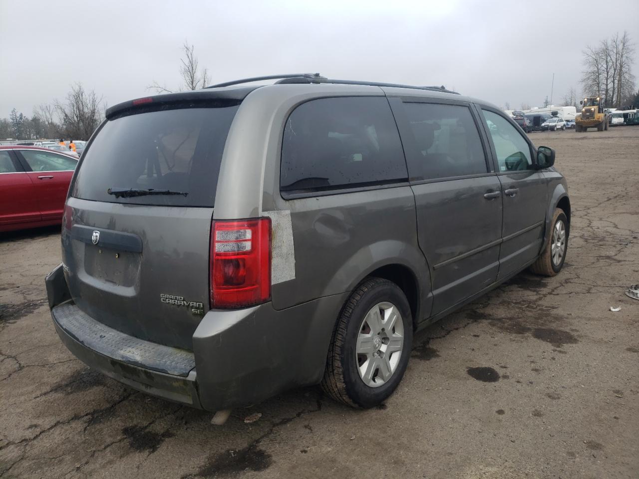 Photo 4 from auction – 2010 DODGE GRAND CARA with VIN 2D4RN4DE4AR190157