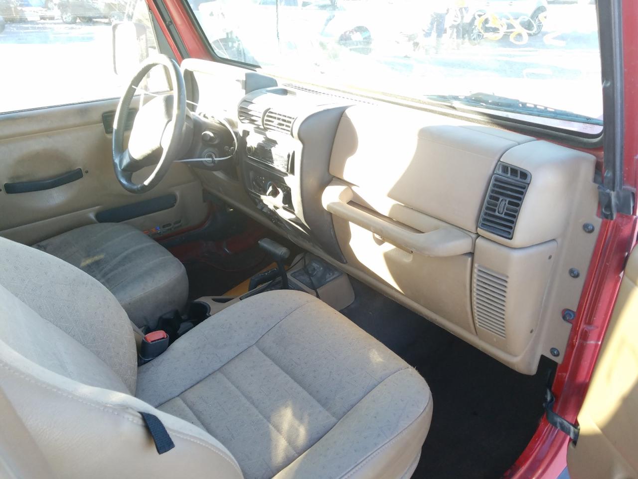 Photo 9 from auction – 2002 JEEP WRANGLER X with VIN 1J4FA39S72P726424