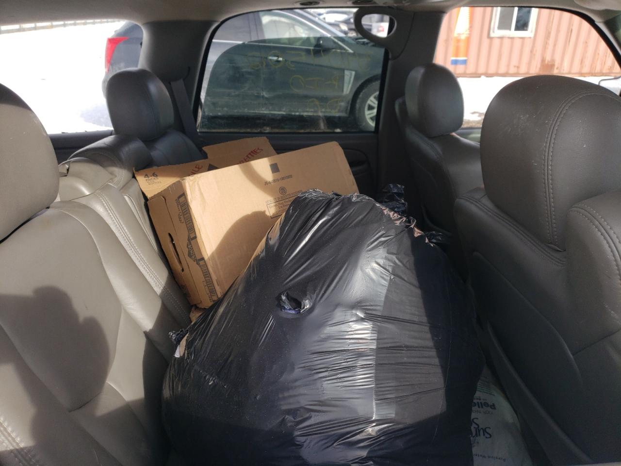 Photo 6 from auction – 2004 GMC YUKON with VIN 1GKEK13Z74J186267